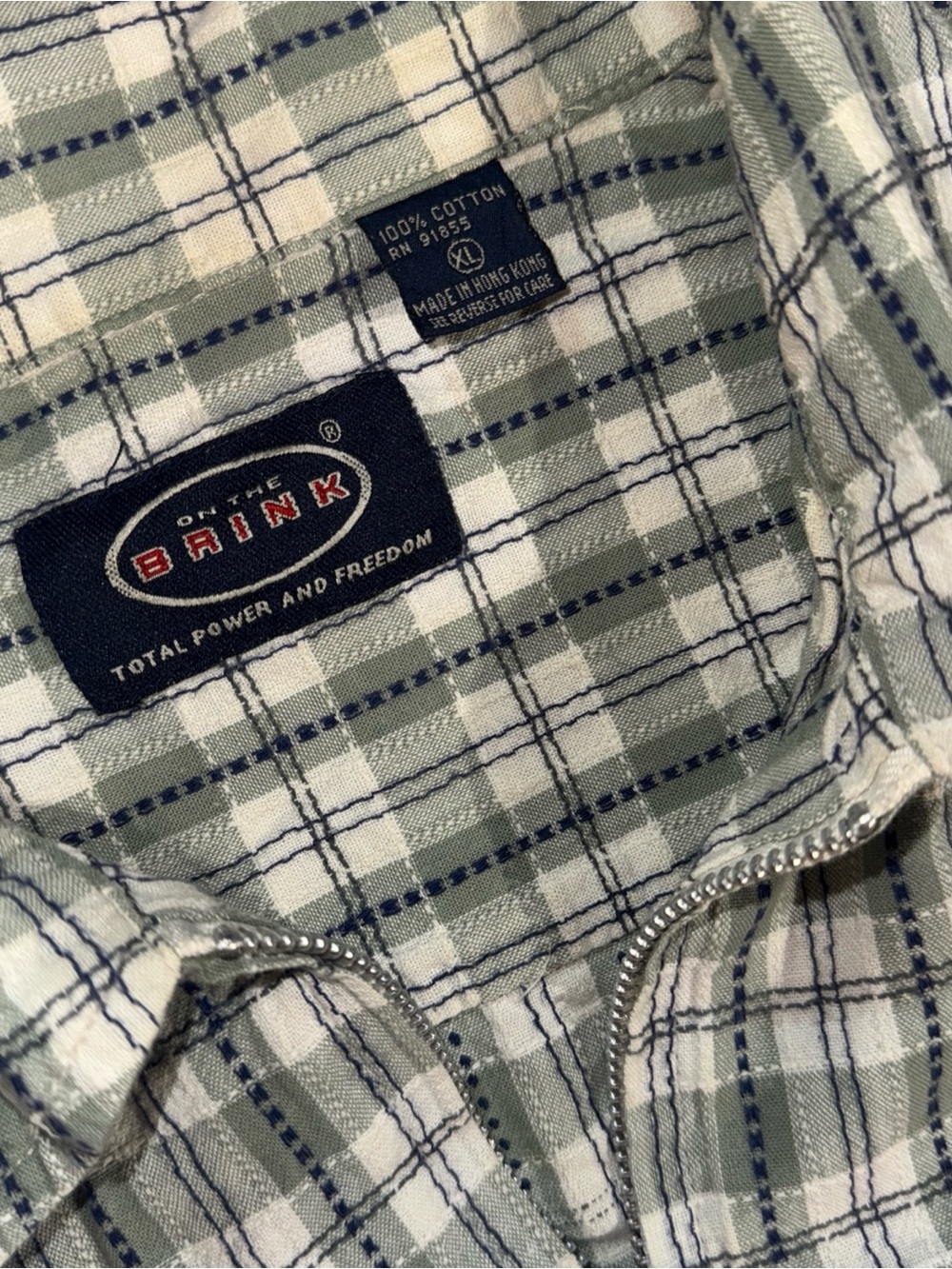 On the Brink Full Zip Cholo Chino Pocket Short Sleeve Mens Sz. L Plaid 1990s Y2K